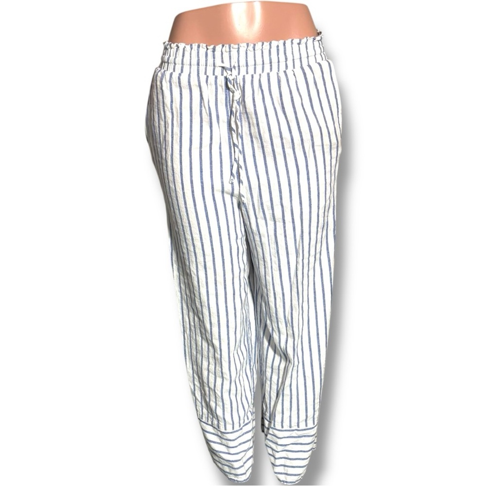 Lauren Conrad 2-Piece White and Blue Striped Lightweight Tie Up Top & Bottom Set - Picture 6 of 16